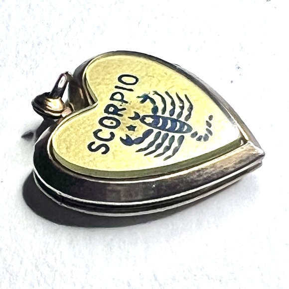 Vintage Locket Scorpio Keepsake Astrology Zodiac Sign October November Jewelry - Picture 2 of 5